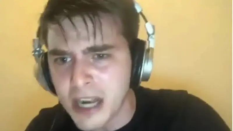 Developer getting fucked without Indie Kit